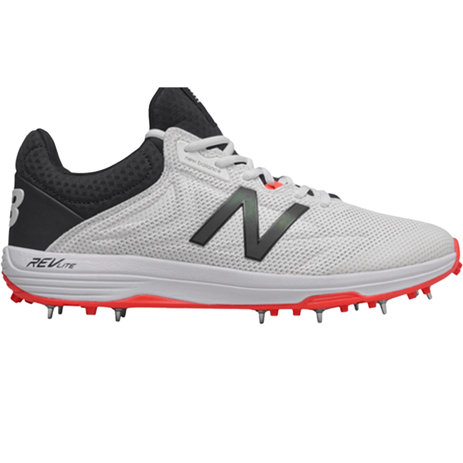 Nb cricket shoes spikes deals